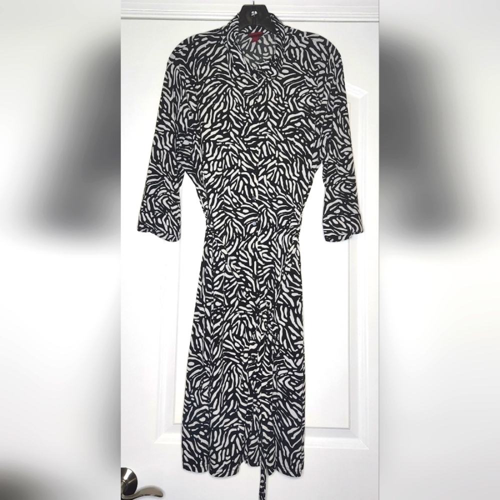 Merona XXL Black and White Button Down Dress with Tie at waist